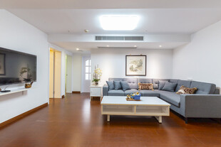 现代简约风客厅室内场景