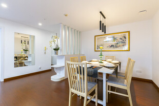 简约优雅的现代餐厅空间