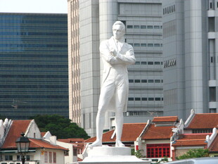 新加坡莱佛士爵士雕像