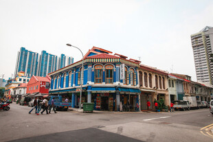 新加坡街头多彩建筑景观