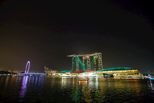 新加坡滨海湾璀璨夜景