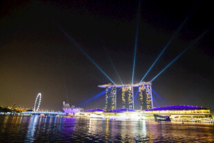 新加坡滨海湾璀璨夜景