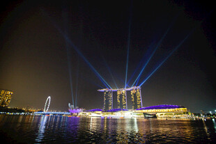 城市璀璨夜景灯光秀