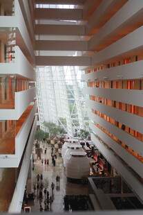 现代多层建筑内部空间景观