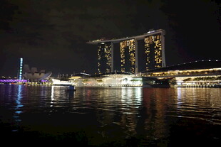新加坡滨海湾璀璨夜景