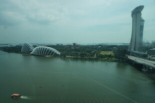 新加坡城市河畔风光