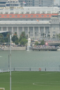 河畔城市景观与绿地