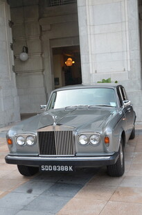 经典复古轿车外观展示