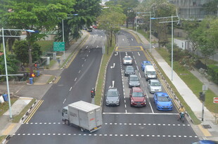 城市道路拥堵景象