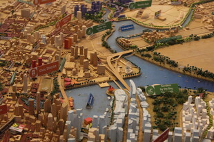 城市河流景观俯瞰图