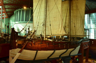 复古帆船模型展示