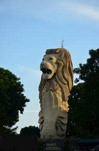 新加坡鱼尾狮雕像