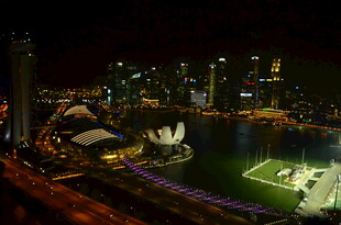新加坡夜景璀璨城市风光