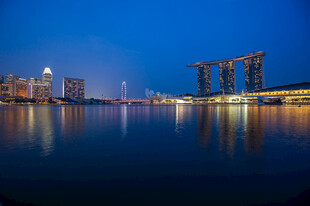 新加坡滨海湾夜景风光