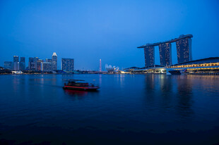 新加坡滨海湾美丽夜景