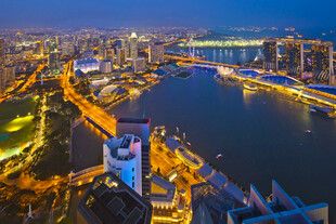 城市河畔璀璨夜景 新加坡