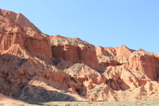 壮丽红色山峦景观