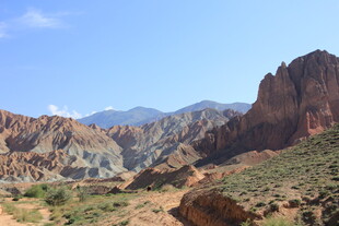 壮丽多彩的山间美景