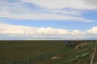 草原风光 蓝天白云下的景致