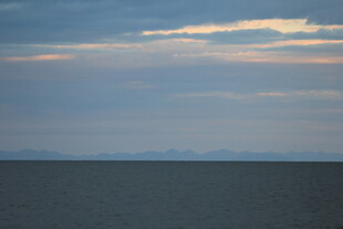 海上黄昏 天边云霞初绽