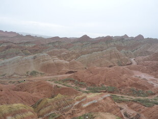壮丽多彩的丹霞地貌景观