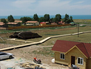 乡村施工现场的新建房屋