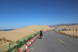 沙漠公路骑行风景