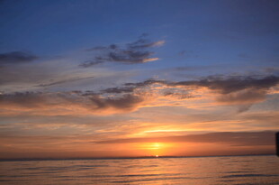 海边绝美日落景观