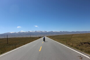 公路骑行 畅享旷野风光