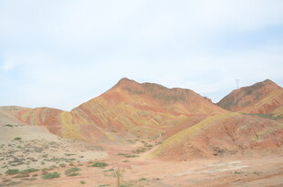 七彩山峦 自然绚丽风光
