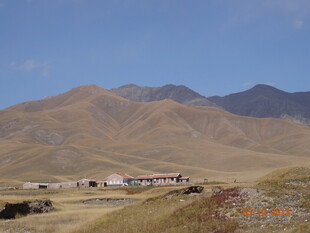 山间村落 广袤旷野之景
