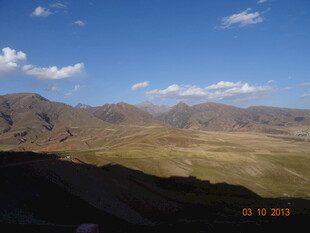 壮丽山景 广袤天地风光