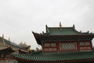 中式古建筑屋顶景致