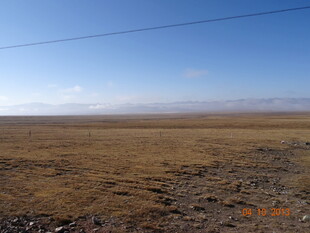 广袤荒原 天际一线