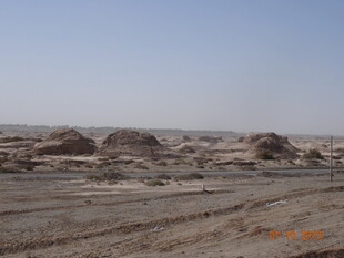 荒凉沙漠地貌景观