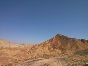 壮丽多彩的山地景观