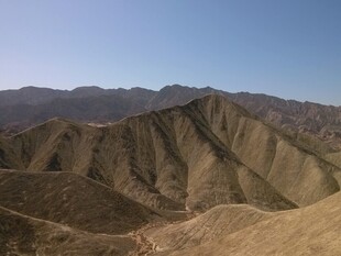 壮丽山景 尽显自然雄浑