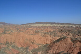 壮丽丹霞地貌景观