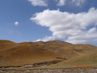 广袤高原蓝天美景
