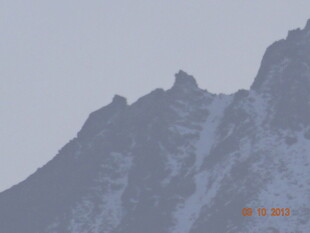 巍峨雪山壮丽景致