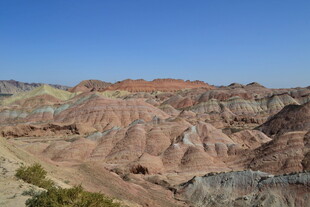 五彩斑斓的壮美荒野景观