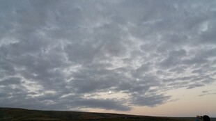 黄昏时分的天空云彩景观