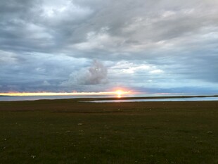 草原上的壮丽天空景观