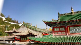 中式古建筑群 飞檐翘角