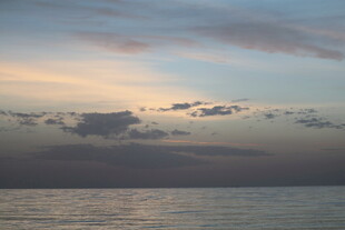 海边日落天空美景
