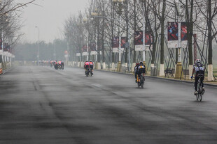 公路骑行场景