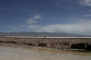 荒漠中的孤独行者