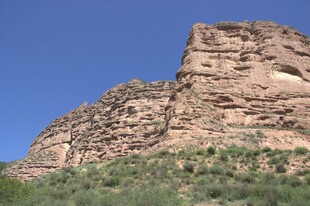 巍峨壮观的岩石山峰