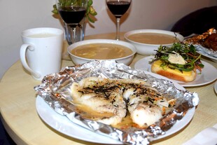 丰盛美味的西式餐点组合