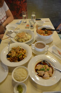 丰盛一桌家常菜